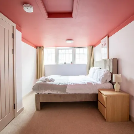 Cosy Medway With Free Parking By Prescott Apartments Bristol